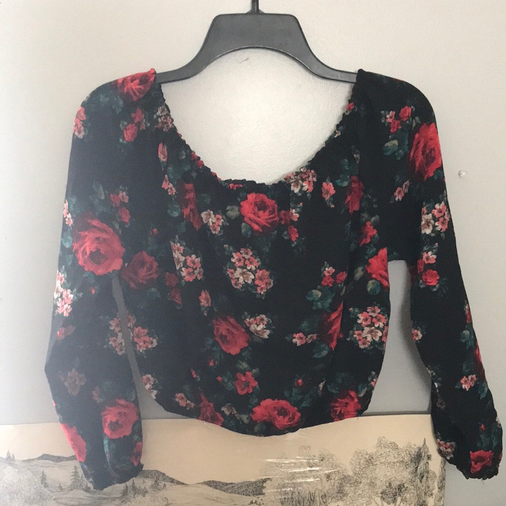 Shoulderless, floral print blouse.